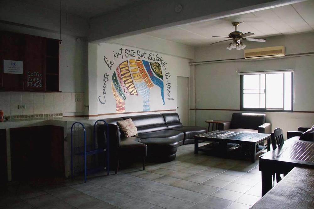 Zion Hostel Чиангмай Экстерьер фото