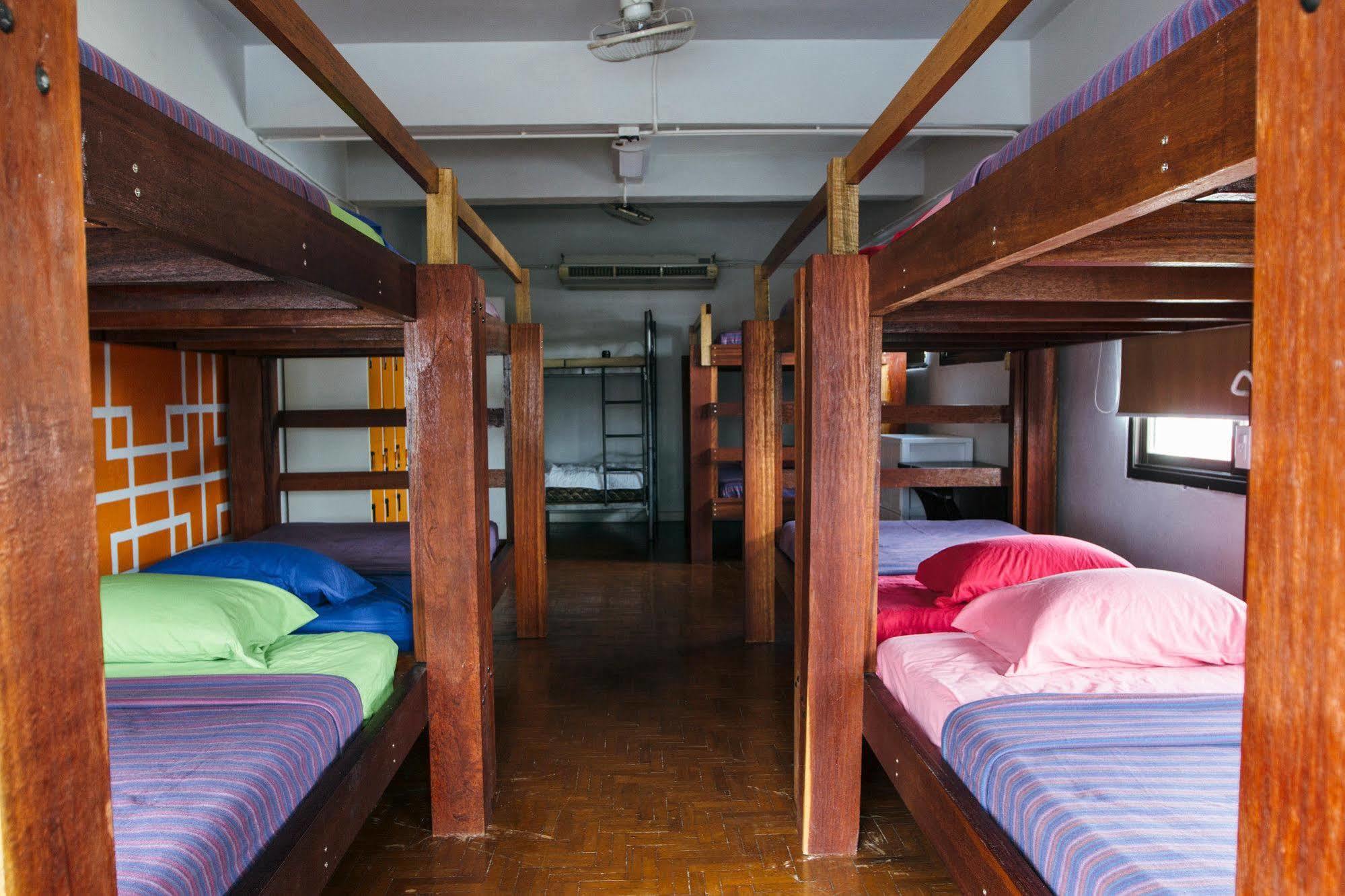 Zion Hostel Чиангмай Экстерьер фото
