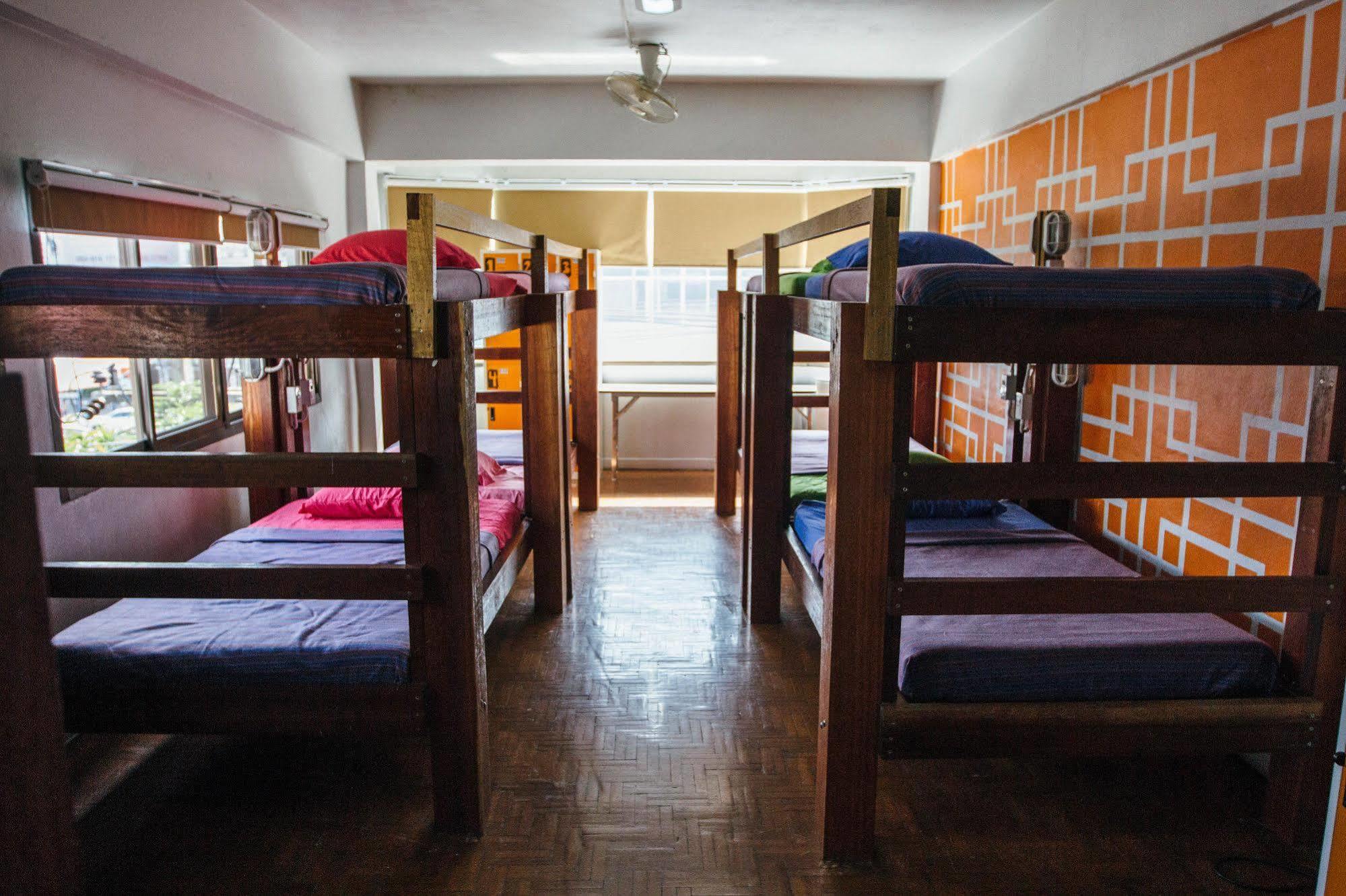 Zion Hostel Чиангмай Экстерьер фото
