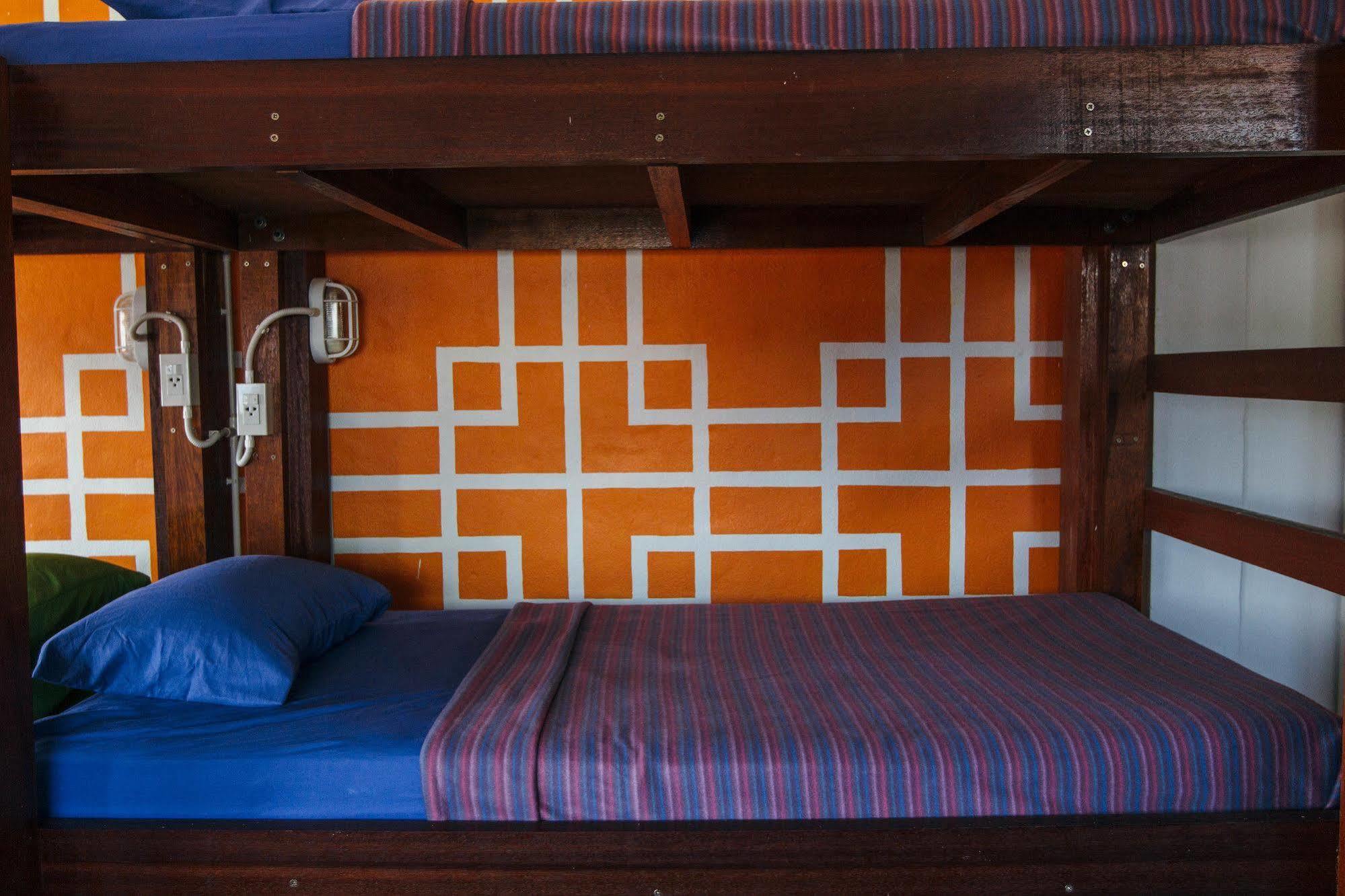 Zion Hostel Чиангмай Экстерьер фото